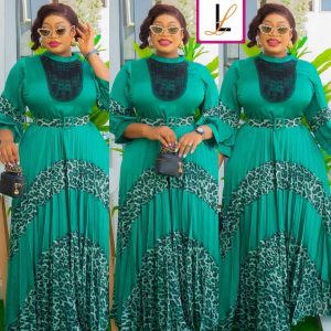 Elegant women's wear